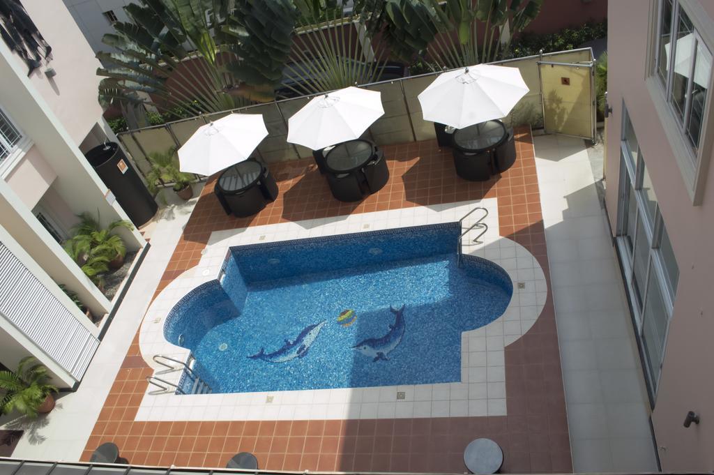 Grandbee Suites Ikeja Bagian luar foto