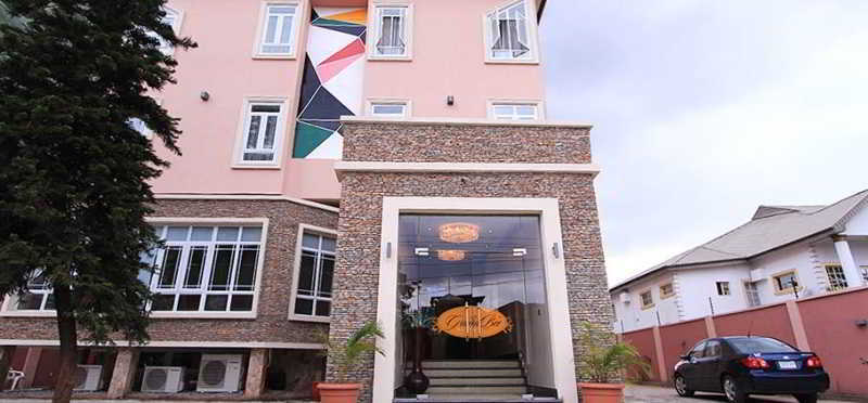 Grandbee Suites Ikeja Bagian luar foto